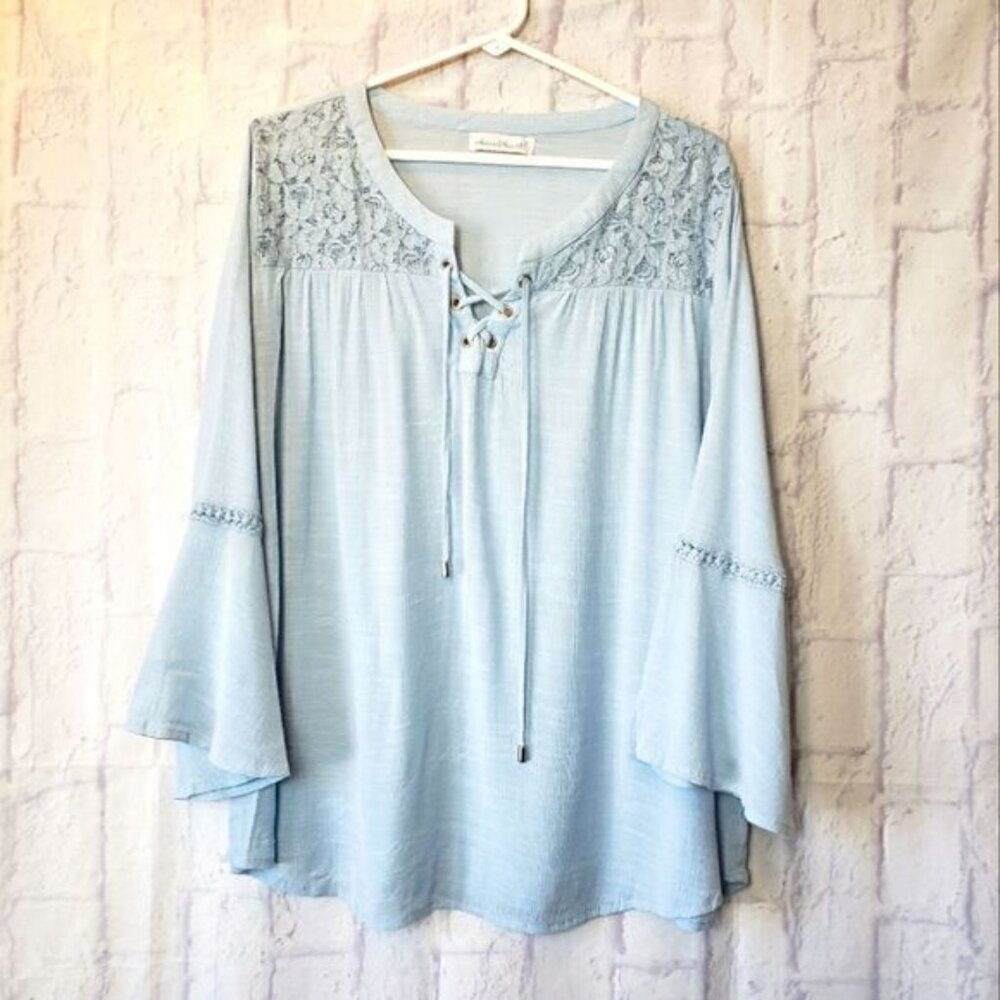 KEREN HART Flowy Peasant Top